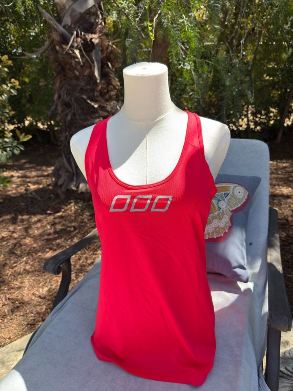 Lorna Jane Scoop Neck Women's Tank Top - Performance Style